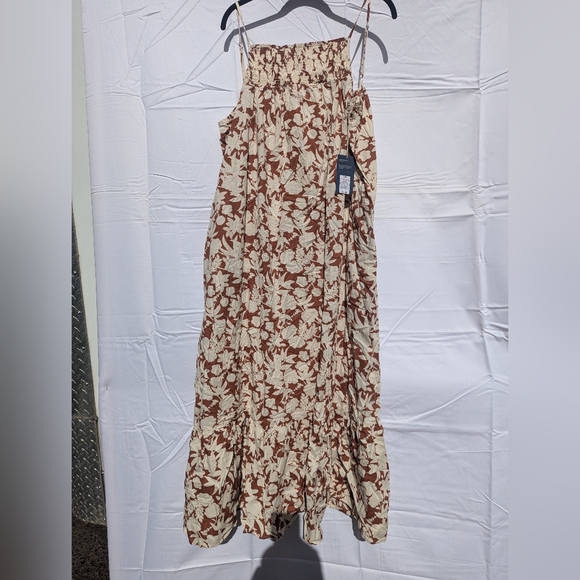 Vintage Threads Dress - Picture 9 of 10